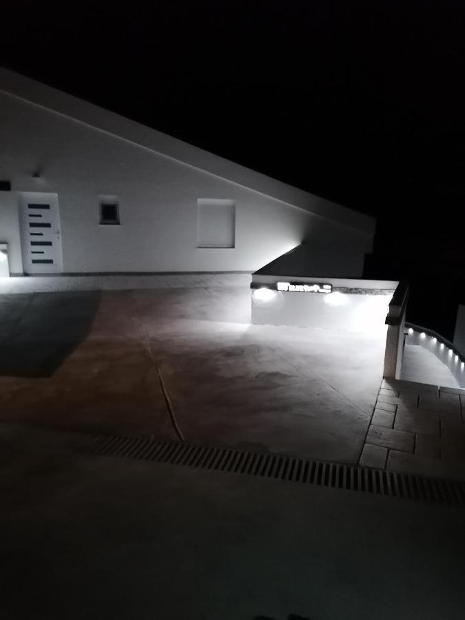 Apartament Big Blue - Xenija Metajna Zewnętrze zdjęcie